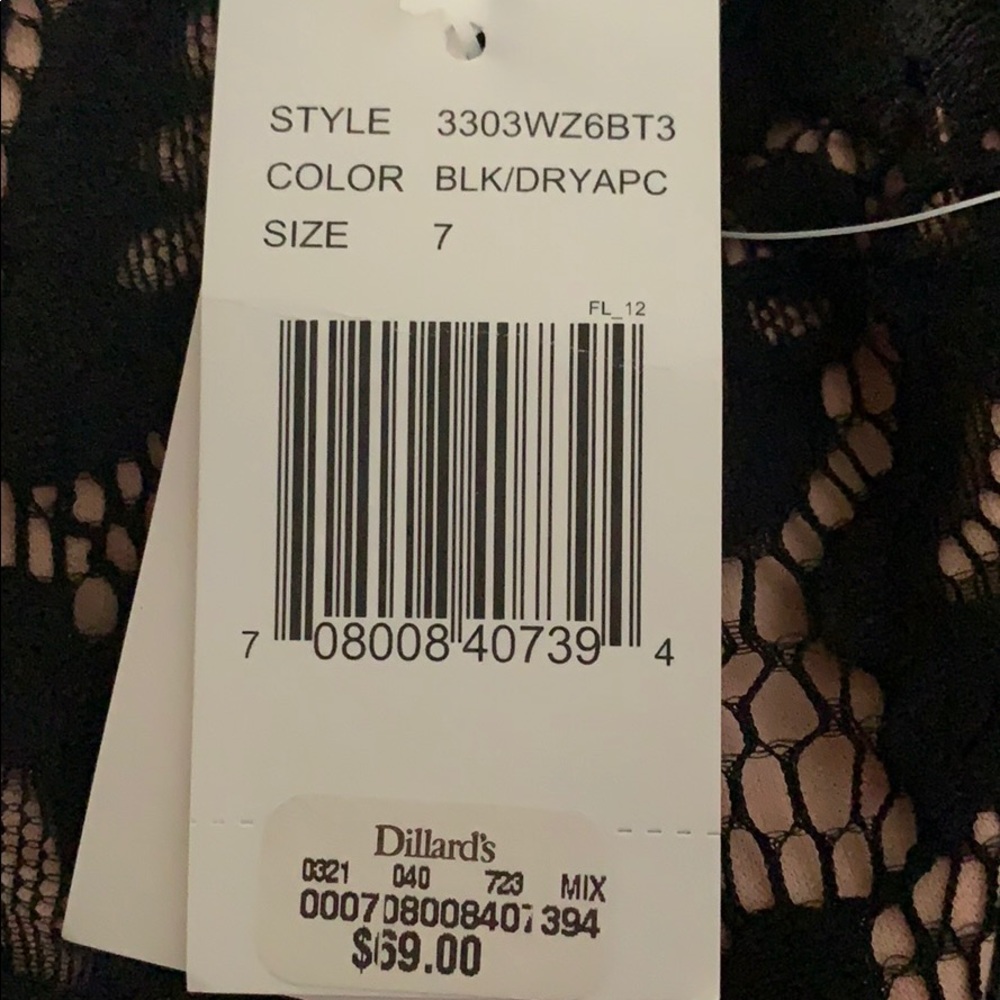Little black dress size 7 - Picture 4 of 4